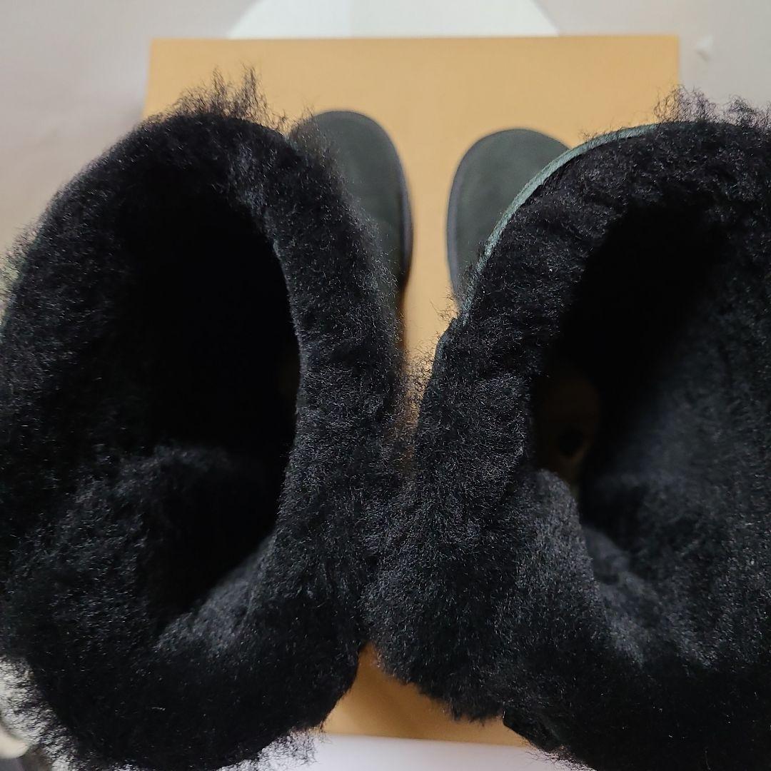 UGG ブラック ムートンブーツ リボン付き