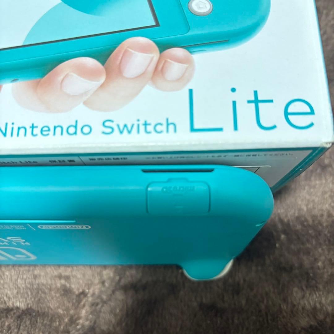 R*A様 Nintendo SwitchLite 本体(ケース、箱付き)