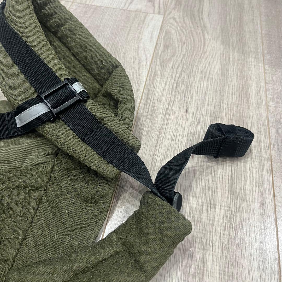 エルゴ オムニ ブリーズ 抱っこ紐 オリーブ　グリーン カーキ　緑　おまけ付き