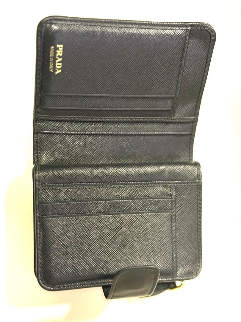 たらこ♡お得セール♡詳細コメント 専用 PRADA サフィアーノ　二つ折り財布