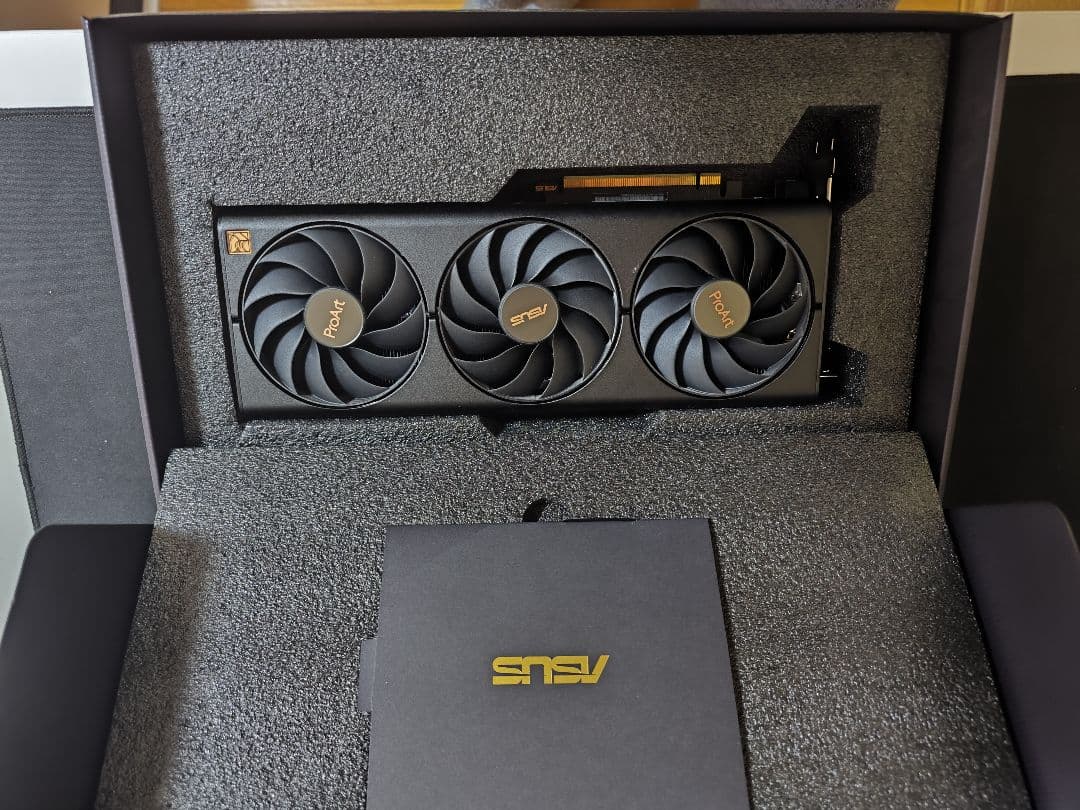 グラフィックボード・グラボ・ビデオカード ASUS GeForce RTX 4060 OC 8GB
