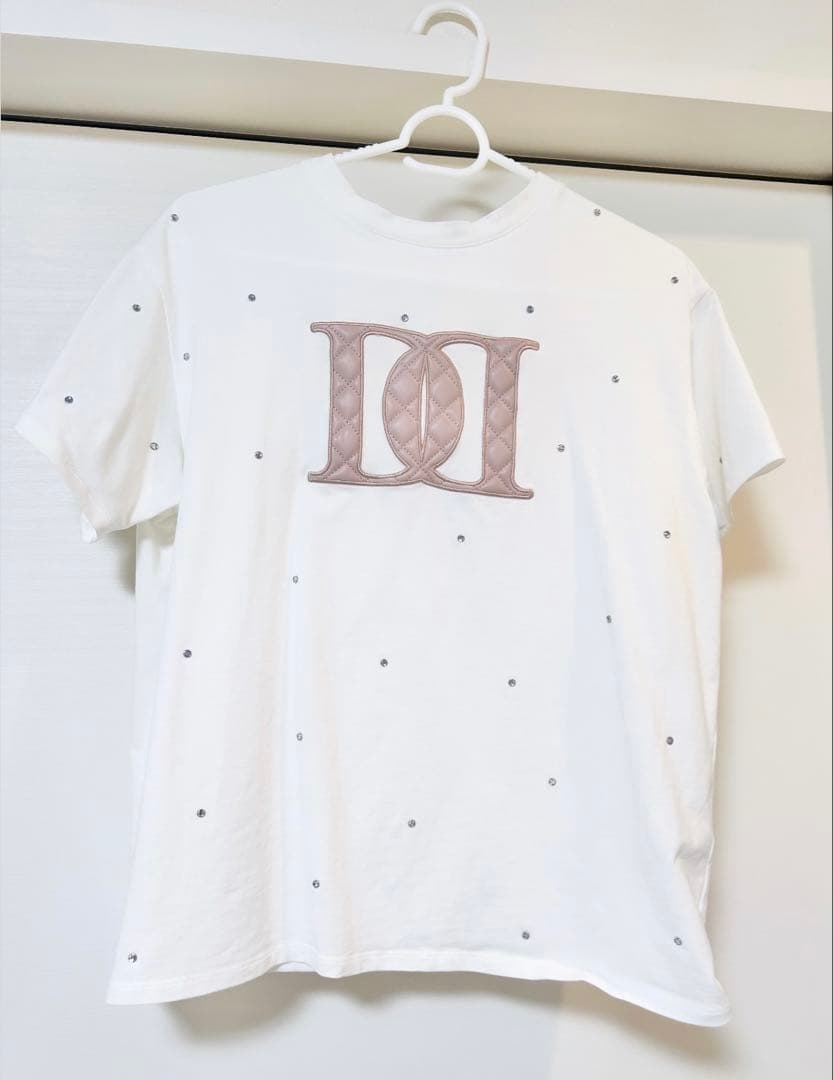 ダーリッチ キルティングアップリケビジューTシャツ ホワイト フリーサイズ