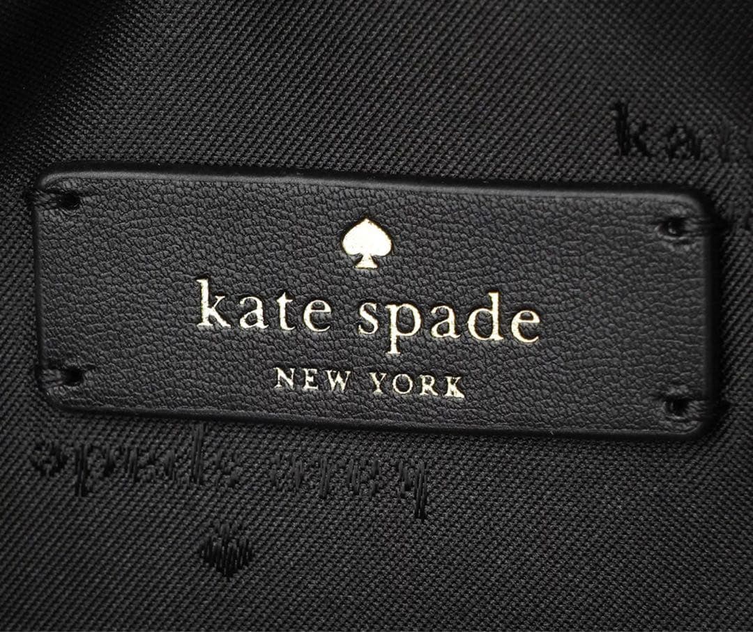 kate spade ボディーバッグ