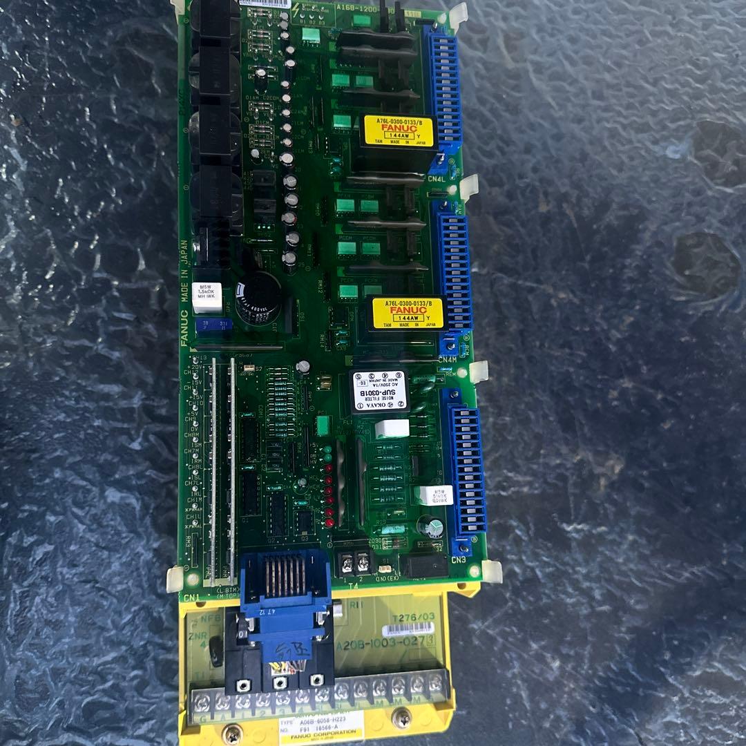 FANUC A06B-6058-H223 サーボアンプ