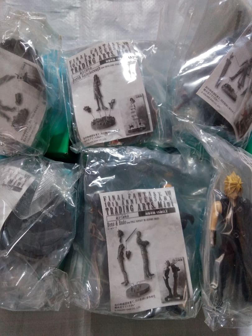 ファイナルファンタジーⅦ FF7 クラウド セフィロス エアリス ミニフィギュア