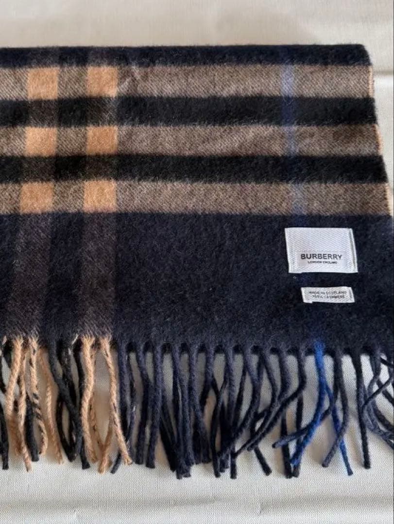 【美品】BURBERRY バーバリー　ジャイアントチェック カシミヤマフラー