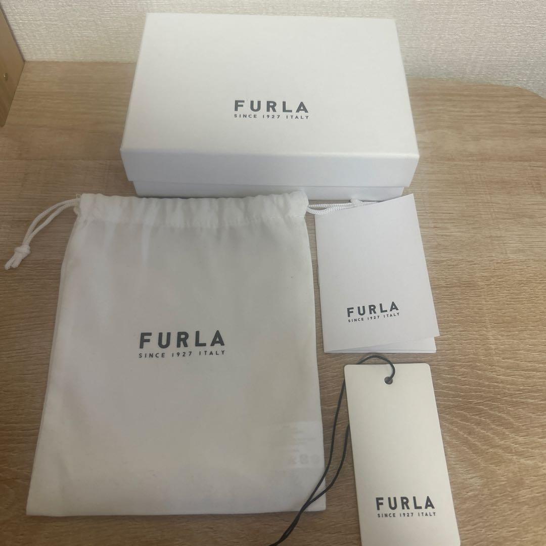 FURLA ソフィア 折り財布