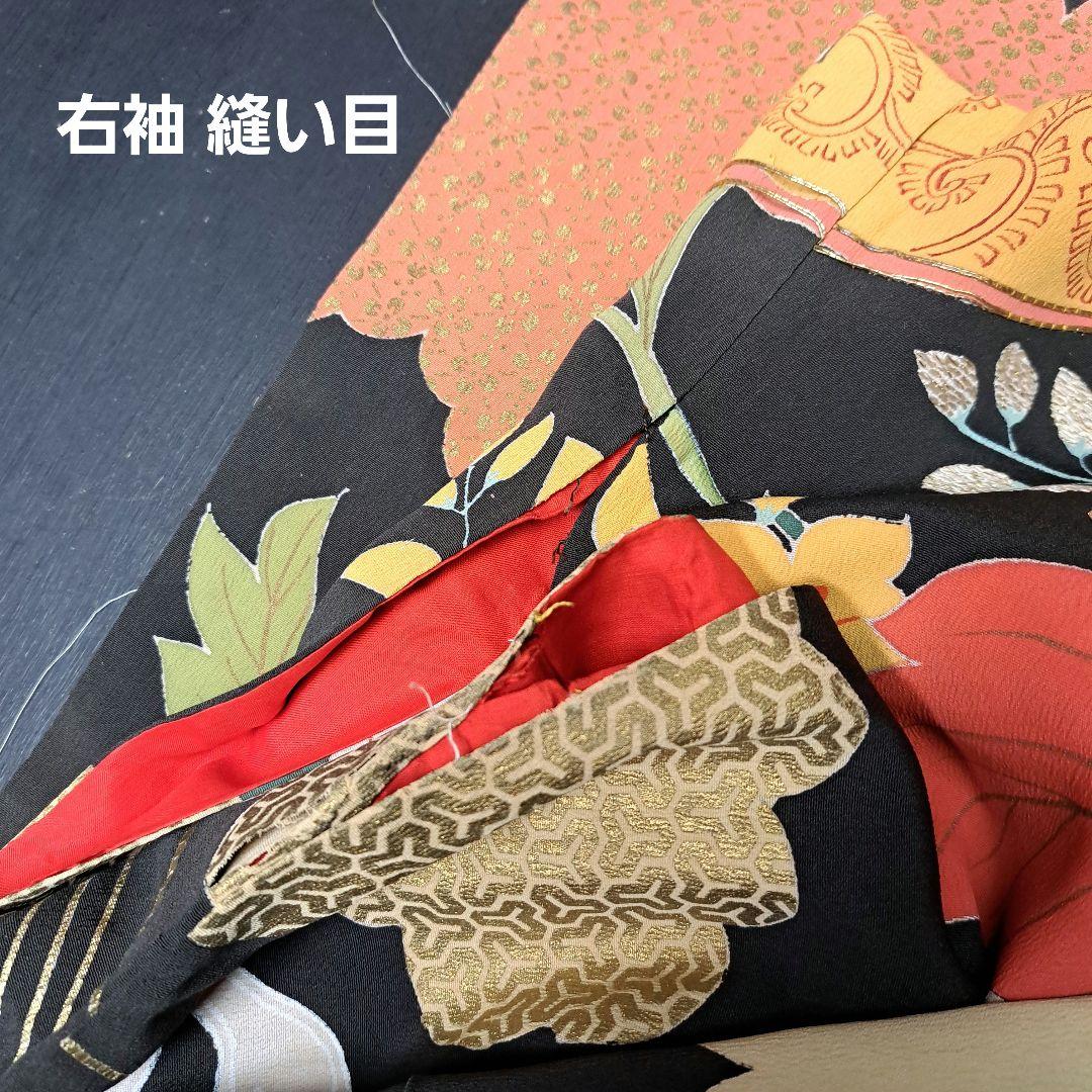 10月特別価格‼78000円→‼ アンティーク黒振袖！沢山の手刺繍