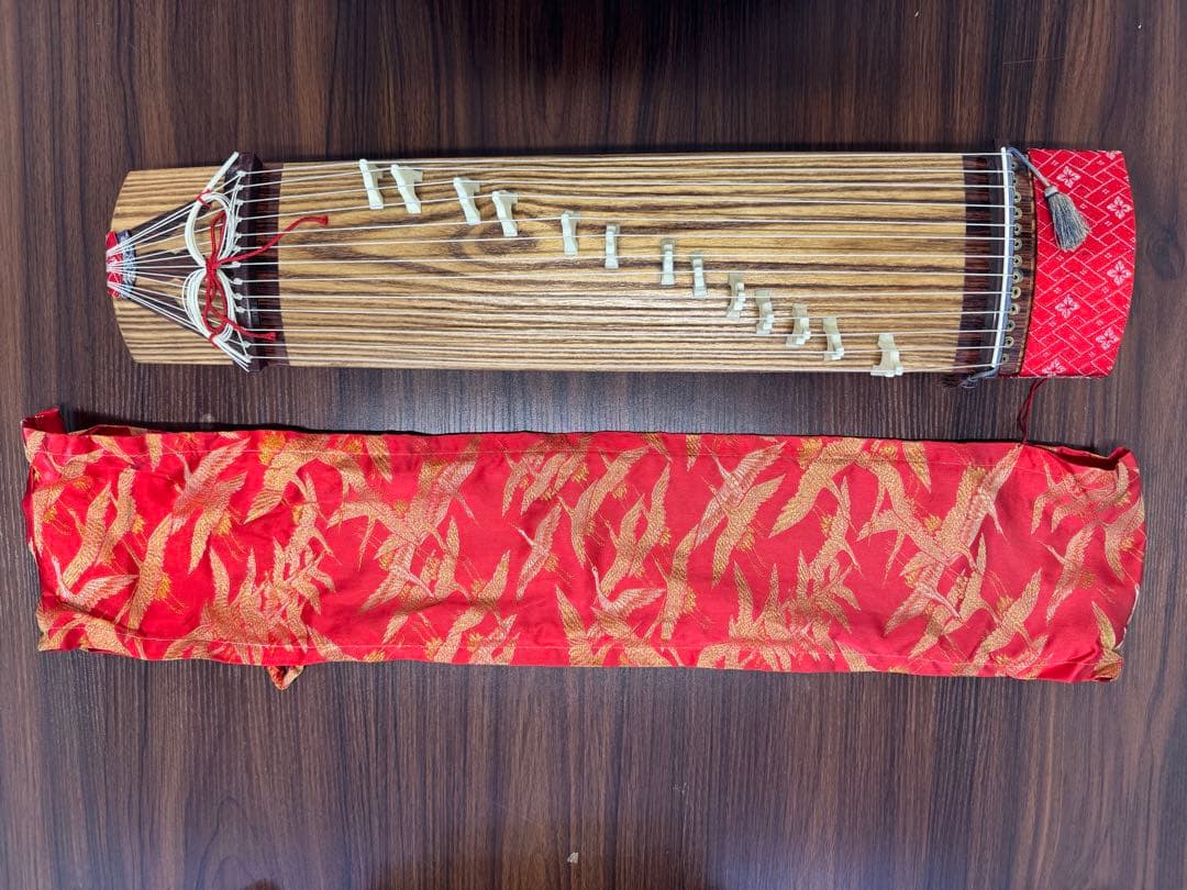 タクミンさん専用 和楽器 ミニ琴 13弦 琴柱付き ケース付 現状品