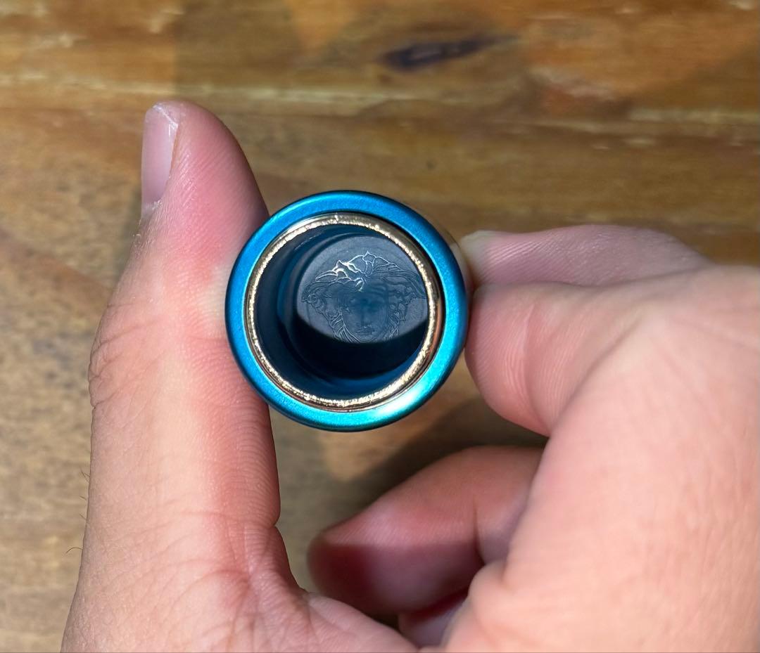 VERSACE EROS 香水 青色 ボトル 箱なし
