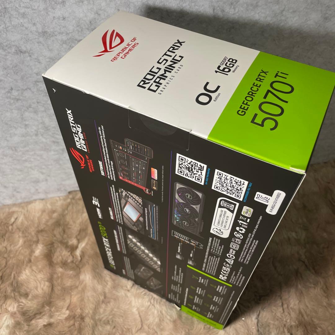 か*ん様 新品　ASUS ROG Strix GeForce RTX 5070