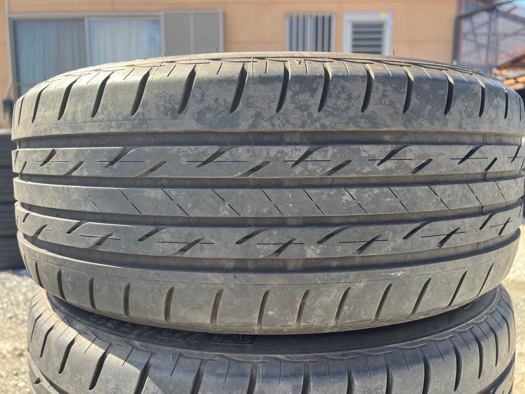 ブリヂストン　ネクストリー　225/45r18 20年製　8部山　バリ山