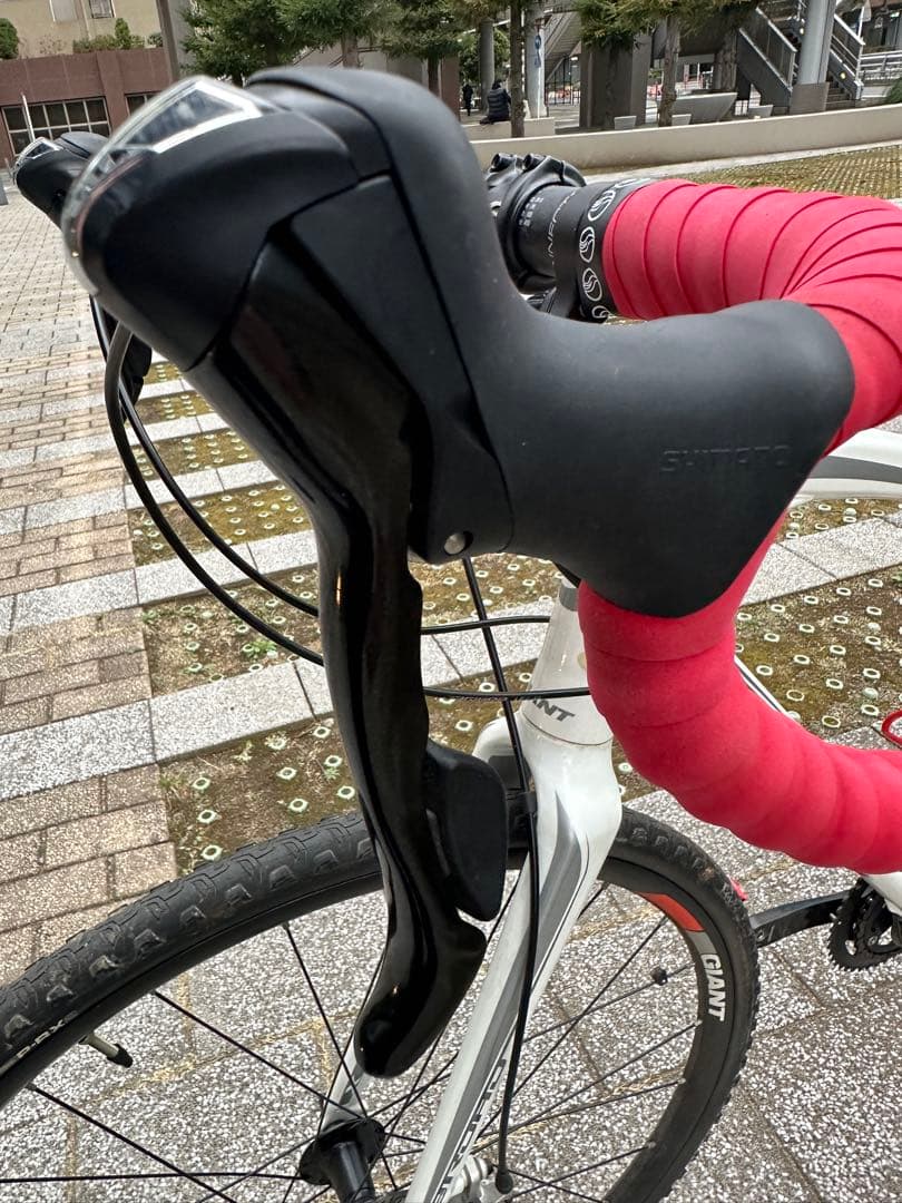Giant Anyroad 2 2015モデル　シクロクロス　グラベルロード