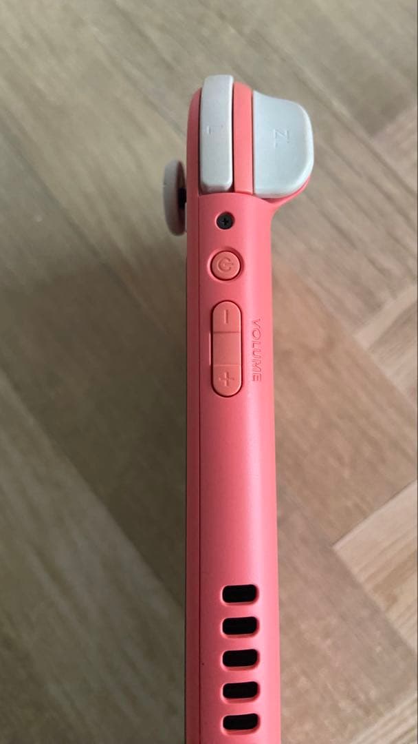 コーラル Switch Lite 初期化済 クリアケース付 本体のみ