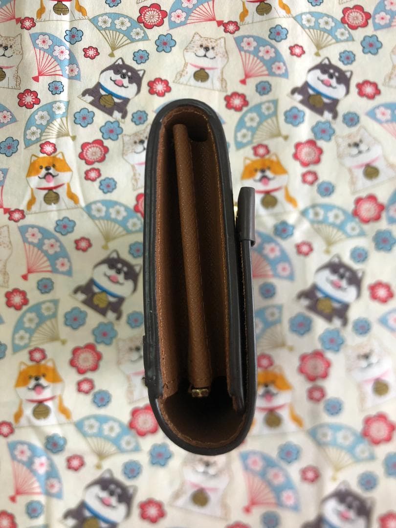 長財布　レザー　ヴィンテージ　ダークブラウン　高級感　LVロゴ　　バッグ　綺麗
