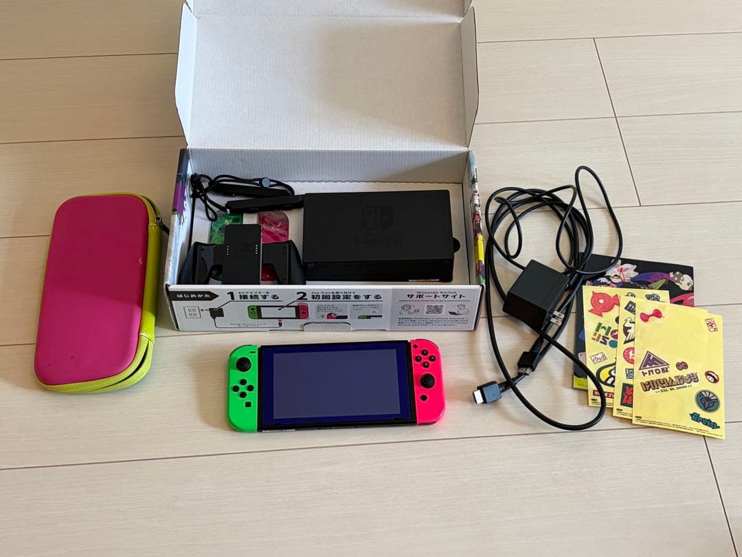 Nintendo Switch 本体（スプラトゥーン2エディション）