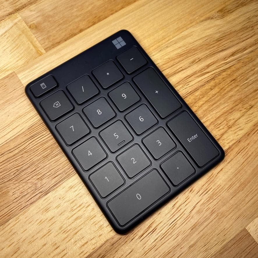 純正Microsoftナンバーパッド(Number Pad)23O-00002