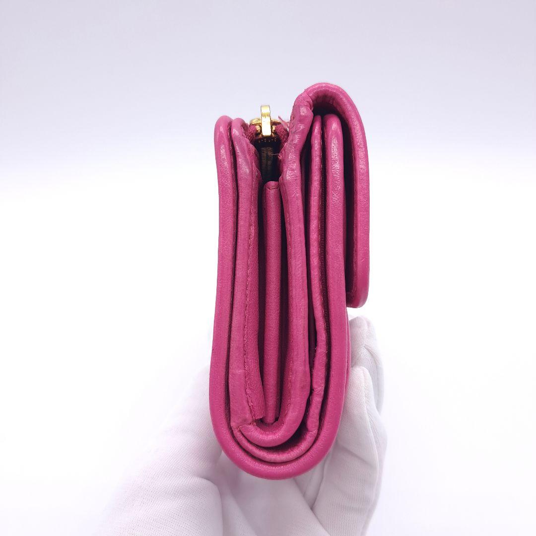 MIU MIU ミュウミュウ マテラッセ 二つ折 財布 ピンク