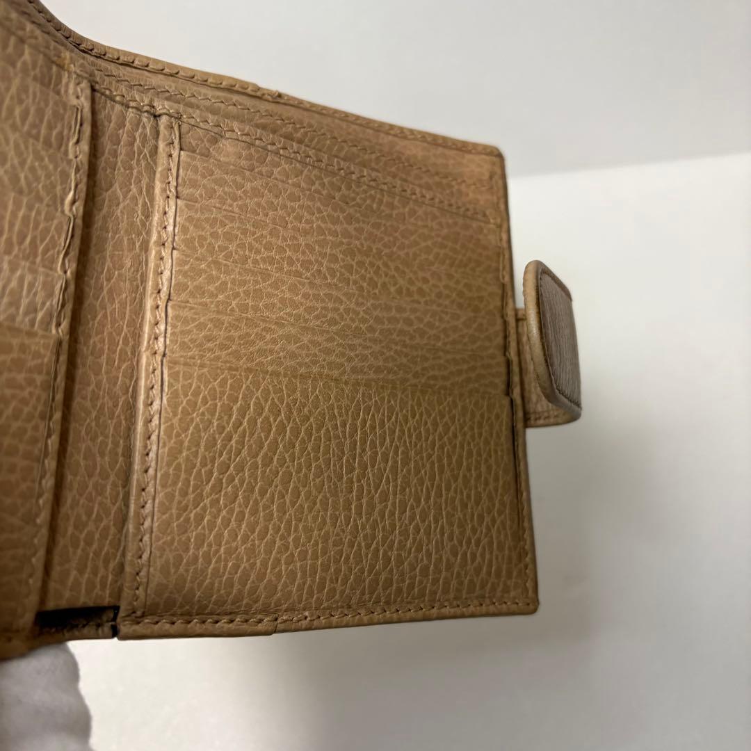 ✨極美品✨グッチ　二つ折り　インターロッキング　ゴールド金具　レザー　ベージュ