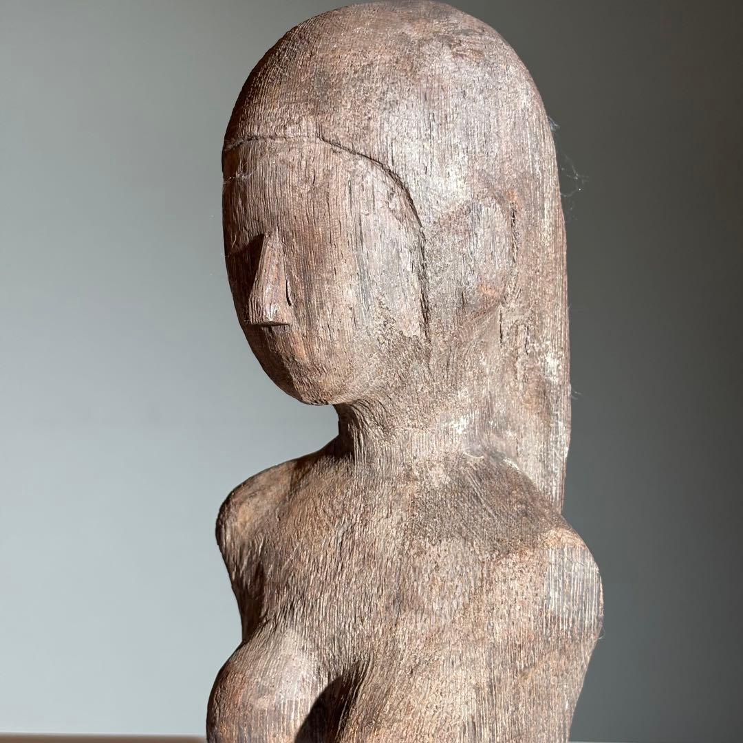 木彫りの女性の胸像 プリミティブアート 現代芸術 オブジェ 置物 フォークアート