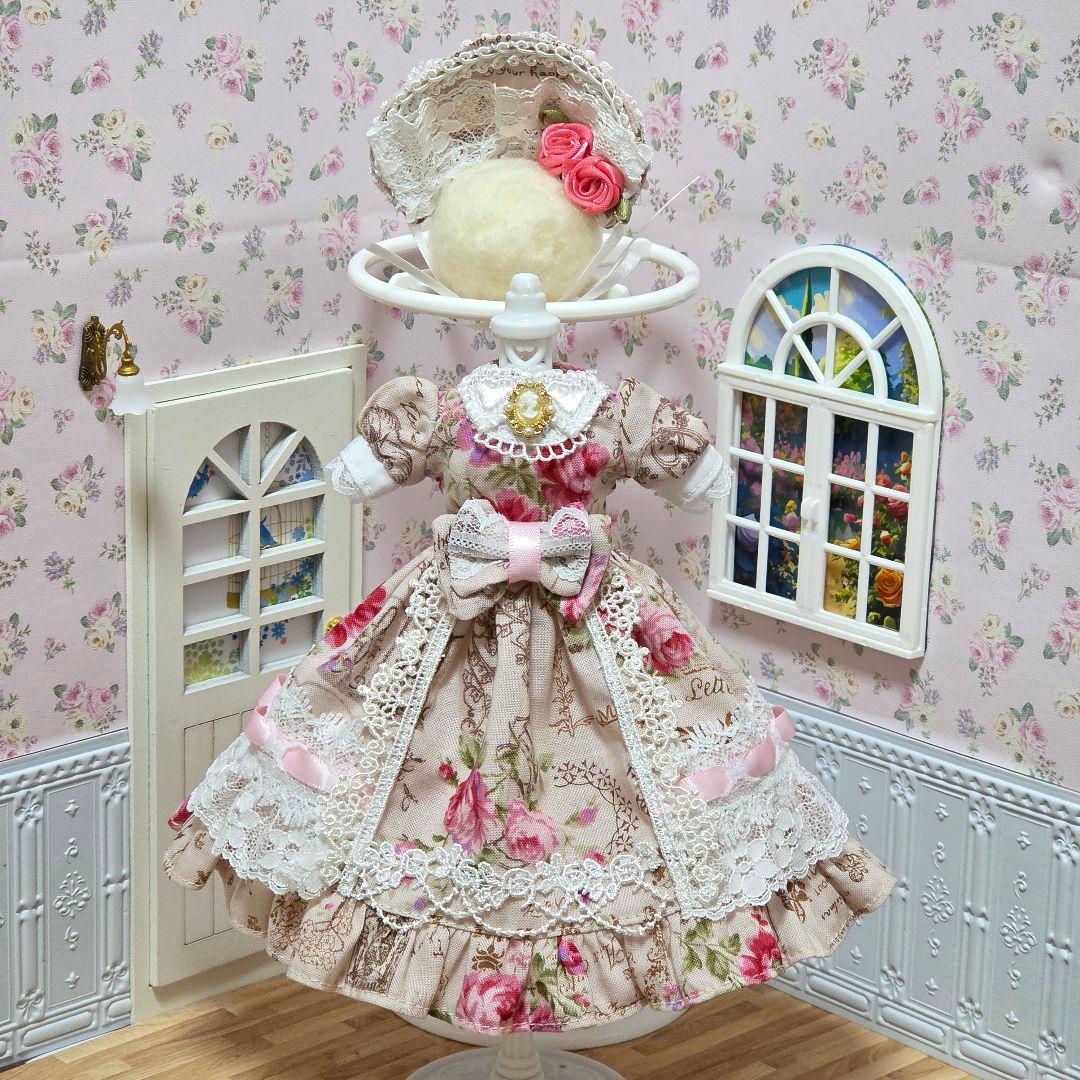 ＊岡田さおり＊　ドール服　ハンドメイド