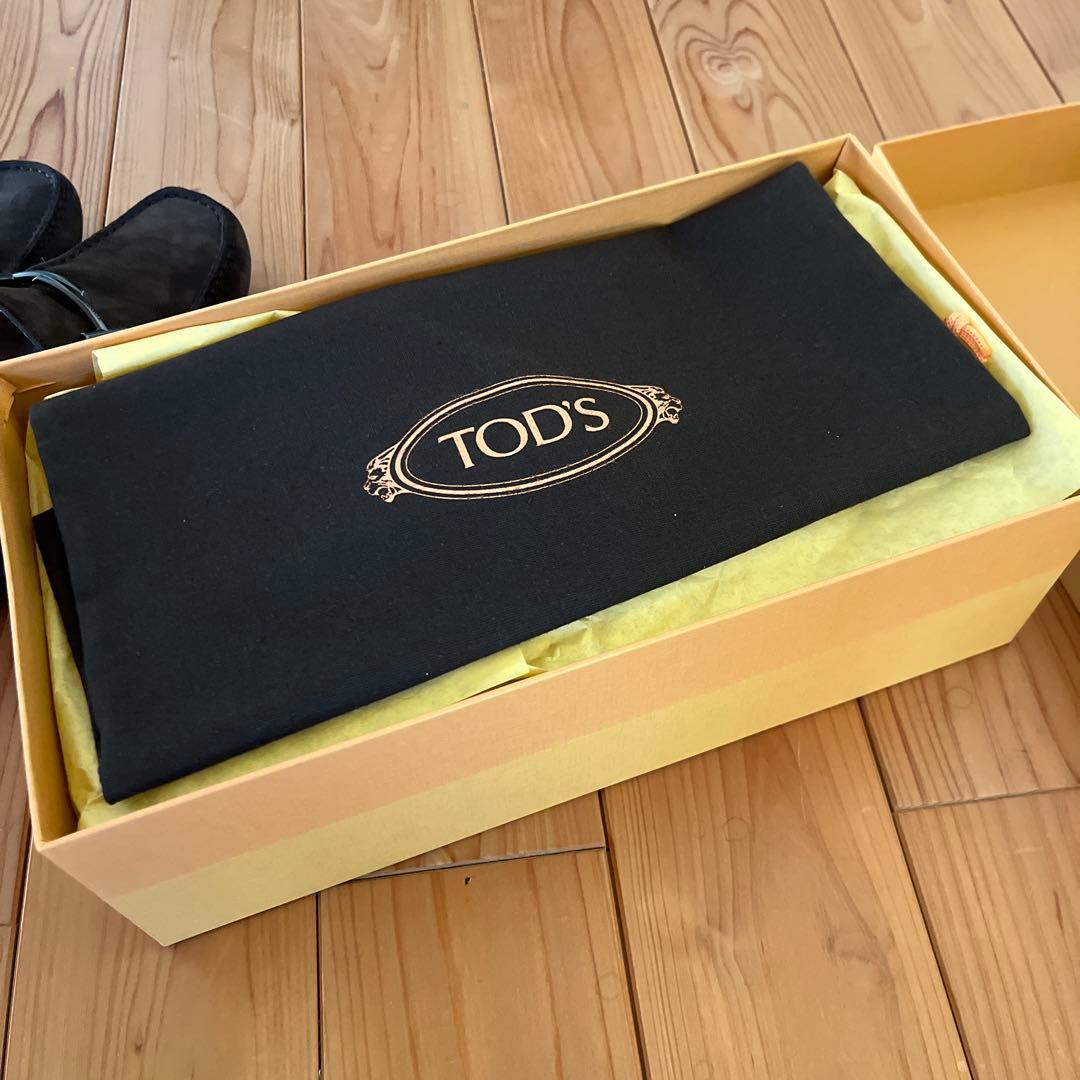s*i様 TOD'S ダークブラウン ドライビングシューズ　ローファー　未使用品