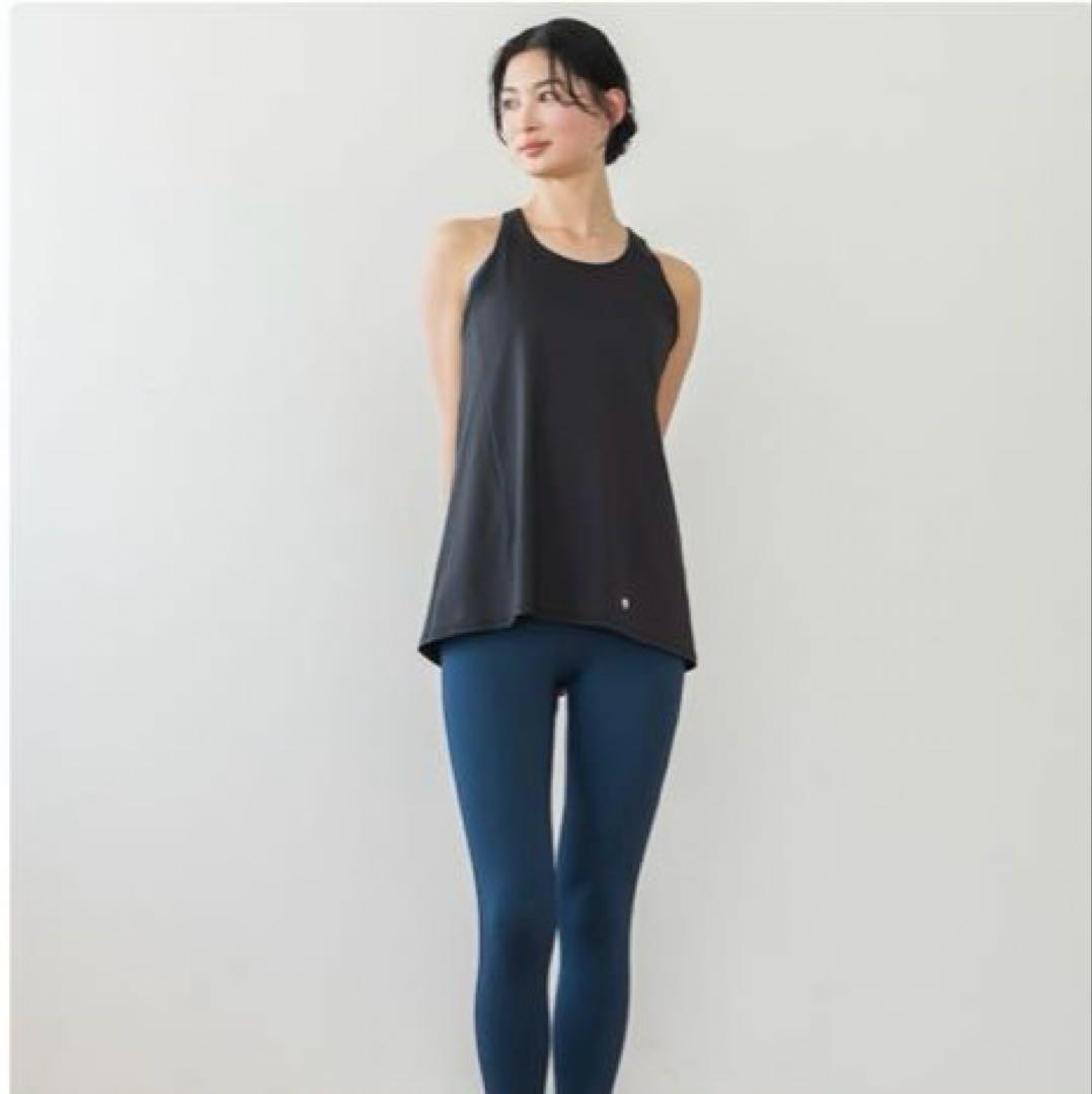 新品 SUKALA バックツイストセパレートタンクトップ Lサイズ