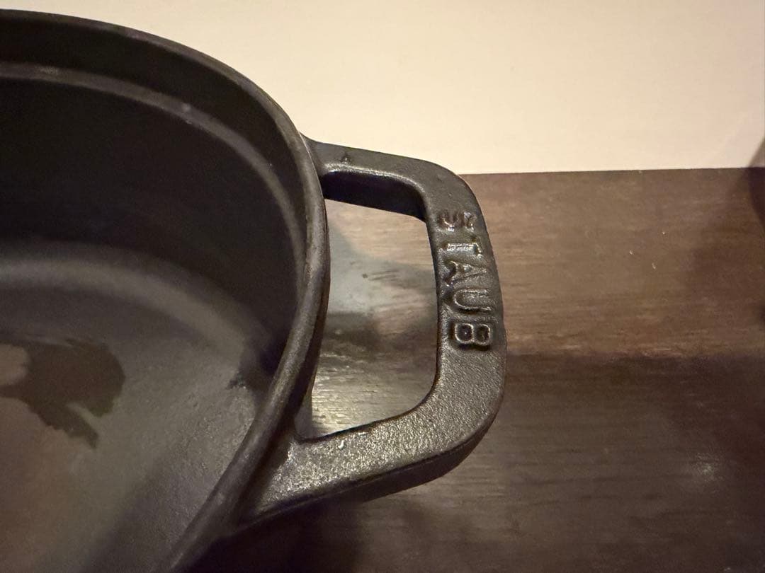 STAUB LA COCOTTE 両手鍋 31センチ　蓋付き