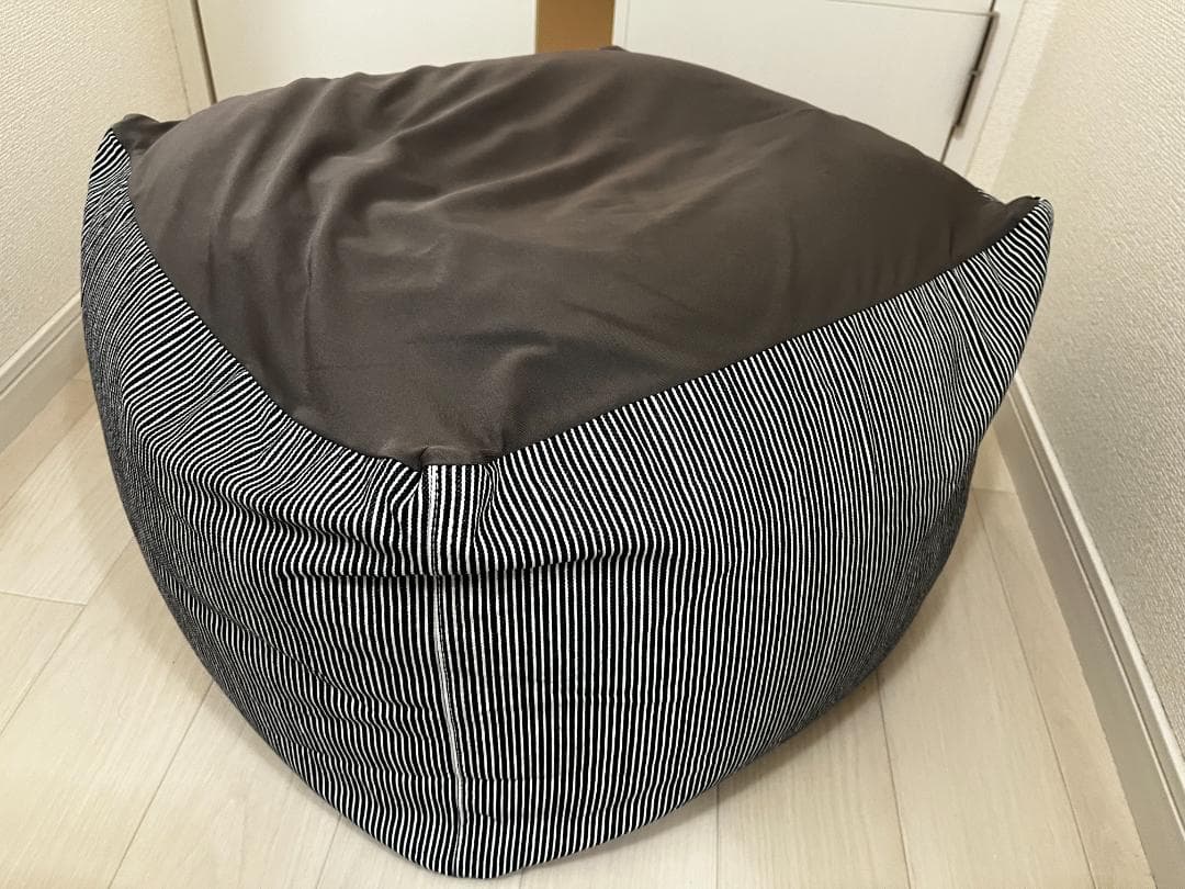 体にフィットするソファ 小 人をダメにするソファ ビーズクッション 無印良品