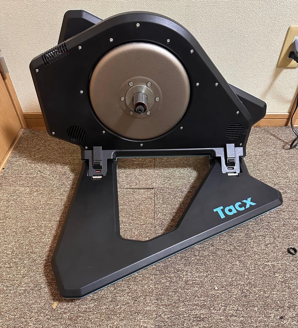 Garmin　スマートローラー　Tacx　Neo 2 Smart