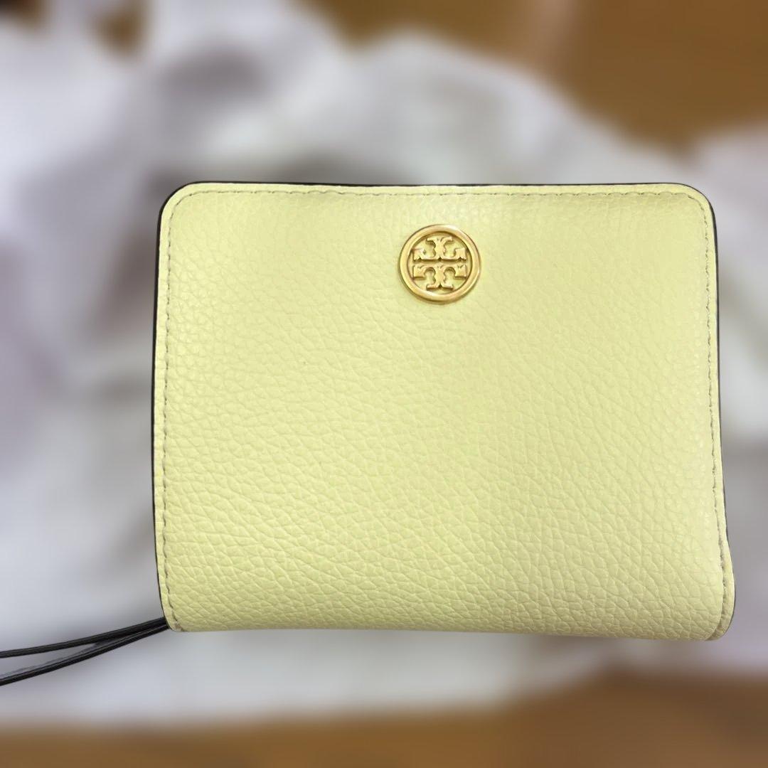 TORY BURCH パステルイエロー 二つ折り財布