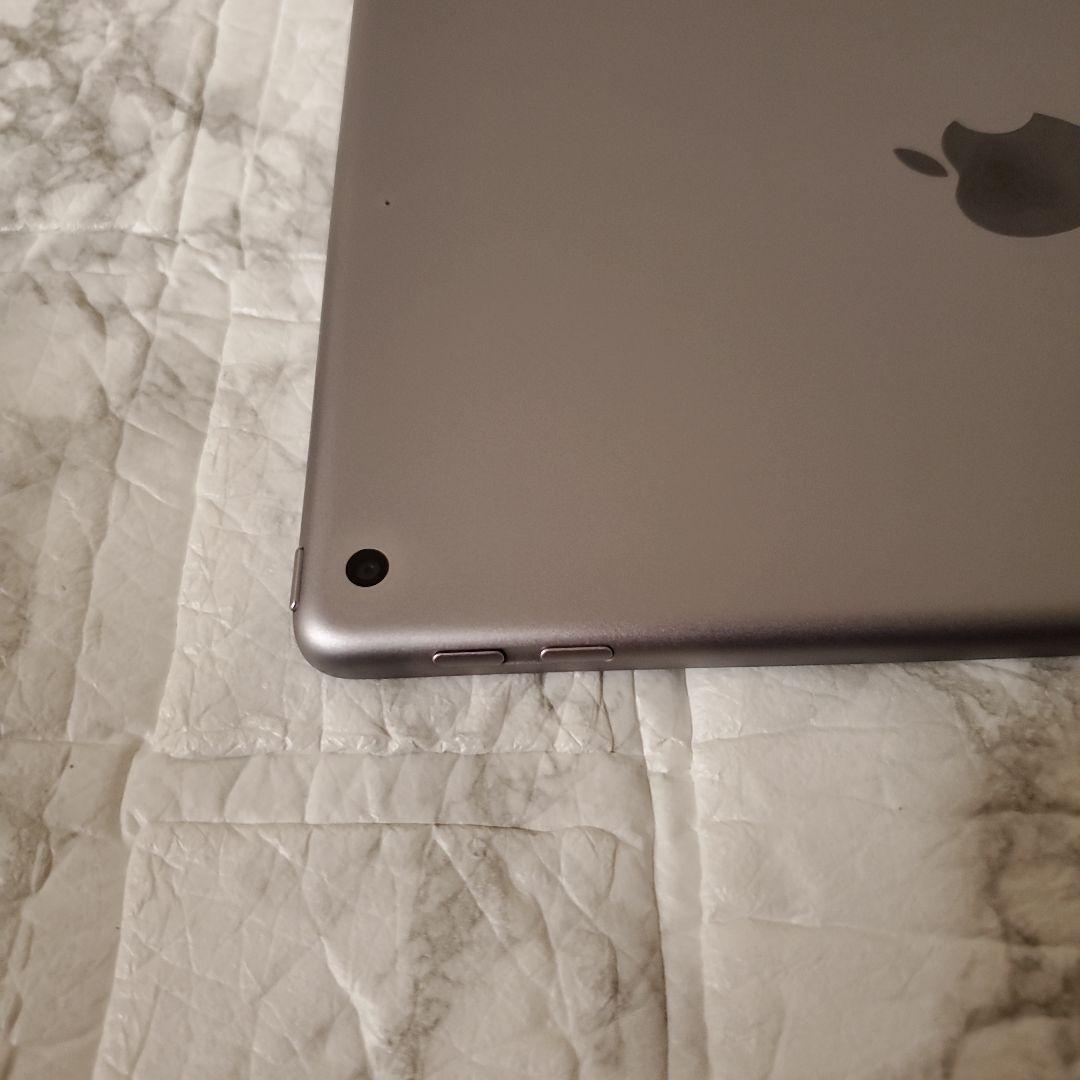 109 iPad 6世代 128GB Wi-Fi スペースグレイ