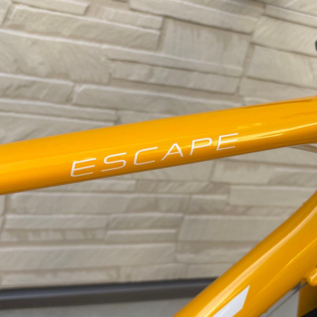 【未使用に近い】GIANT ジャイアント escape エスケープ 2023年式
