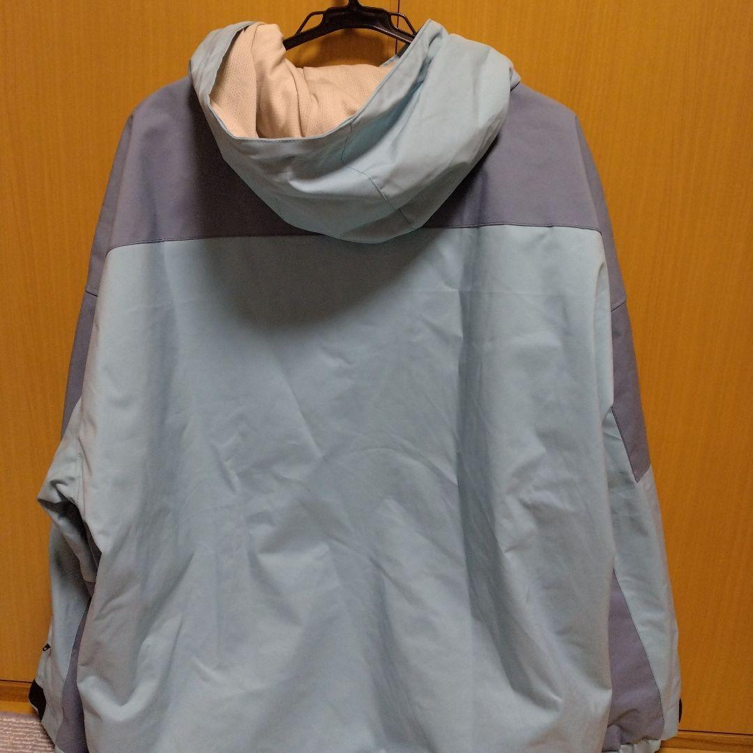 スノーボードジャケット