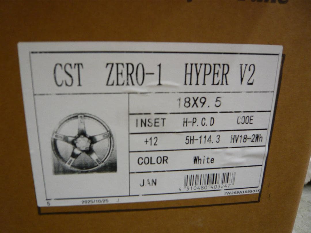 送料込☆CST ZERO-1 HYPER V2☆18×9.5J+12☆2本セット