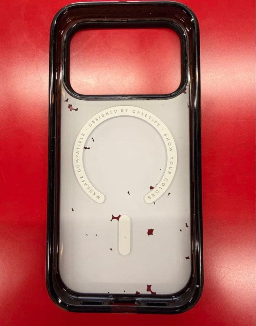 村上隆氏＆CASETiFYのコラボiPhone17Proケース