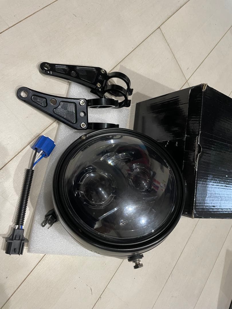 汎用7インチLEDヘッドライト　アルミヘッドライトステー　41mm 41パイ
