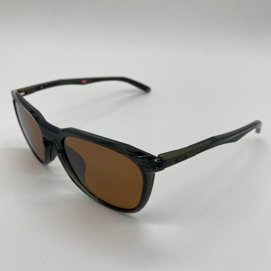 超美品　オークリーサングラス　OO9286A-0354