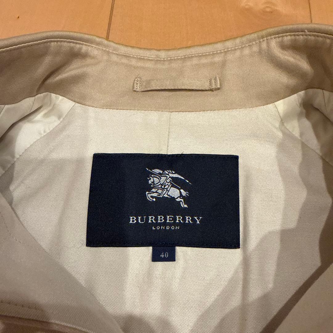 あき　バーバリー　BURBERRY トレンチコート　ベージュ