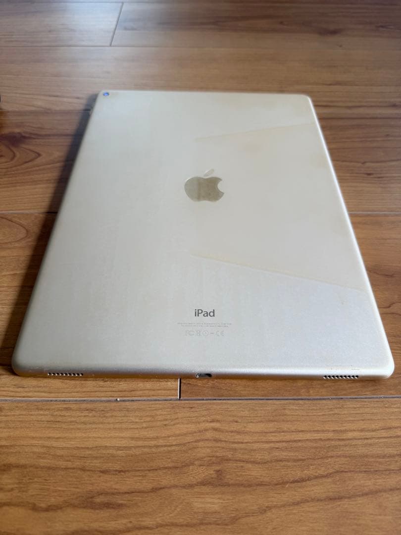 ト*力様 Apple iPad pro 12.9inch 本体 カバー付き 完動