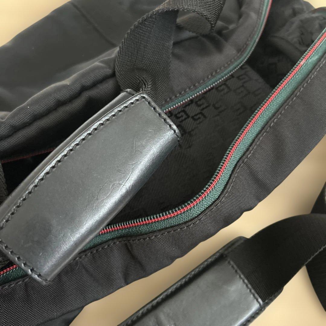GUCCI ブラックナイロンボストンバッグ