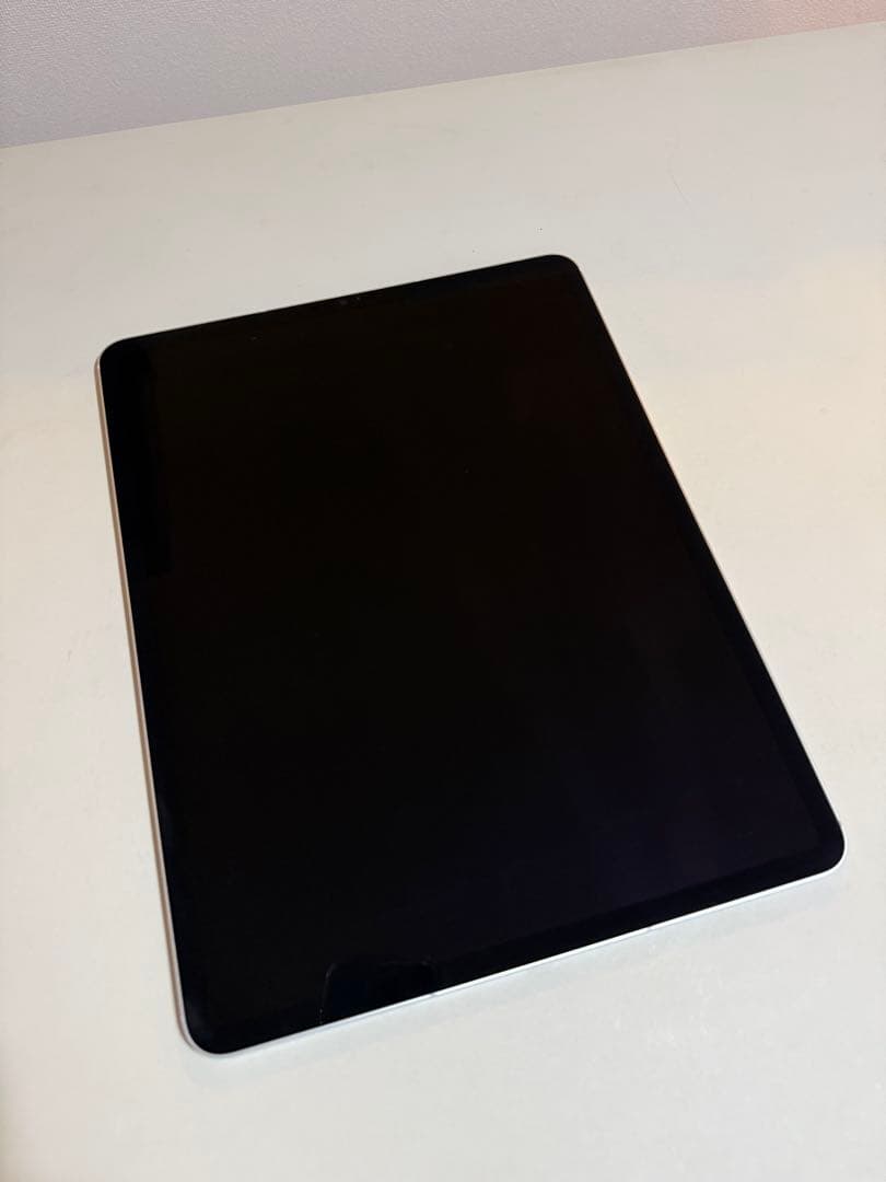 カ*ン様 iPadPro 256GB第5世代Cellular MagicKeyb