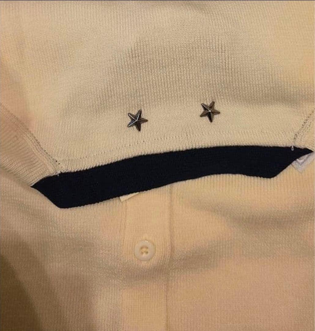 Bibiy.B. CLUB TIE CARDIGAN 限定ホワイト