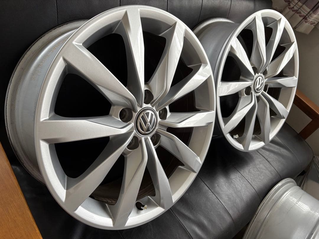 フォルクスワーゲン　ゴルフ7 純正　17インチ ホイール 4枚セット