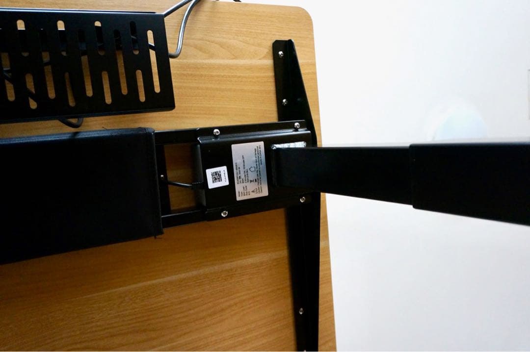 【美品】FlexiSpot E7H 140×70 メープル天板　電動昇降式デスク