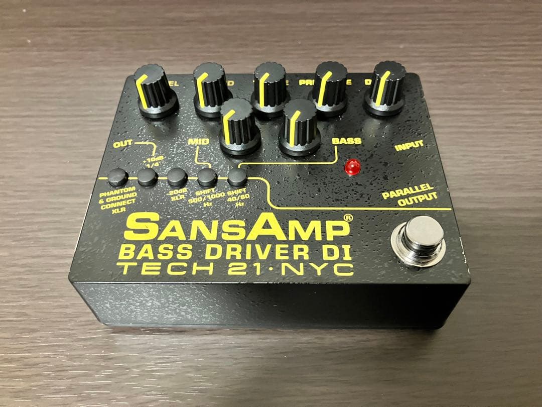 ベース TECH21 Sansamp Bass D DI V2