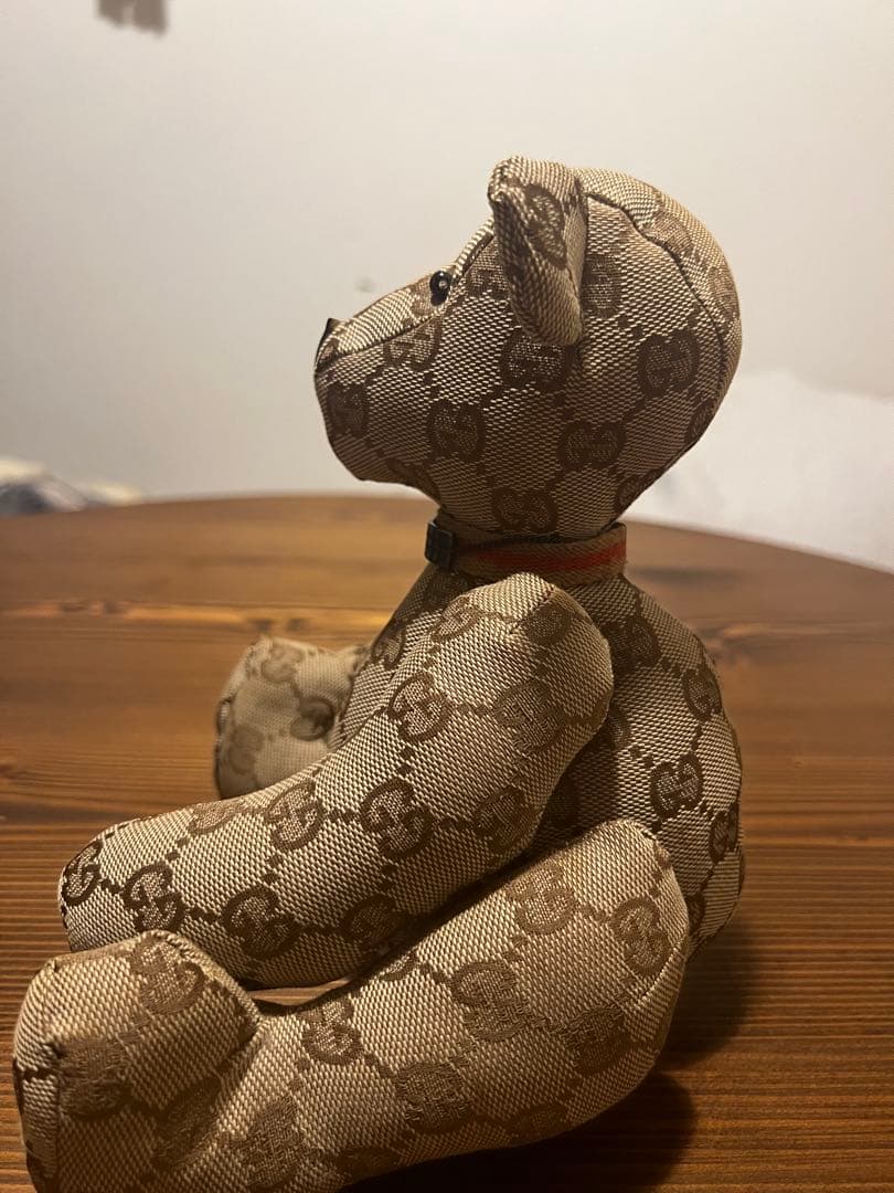 希少　GUCCI モノグラム クマ テディベアぬいぐるみ 100周年記念タグ付き