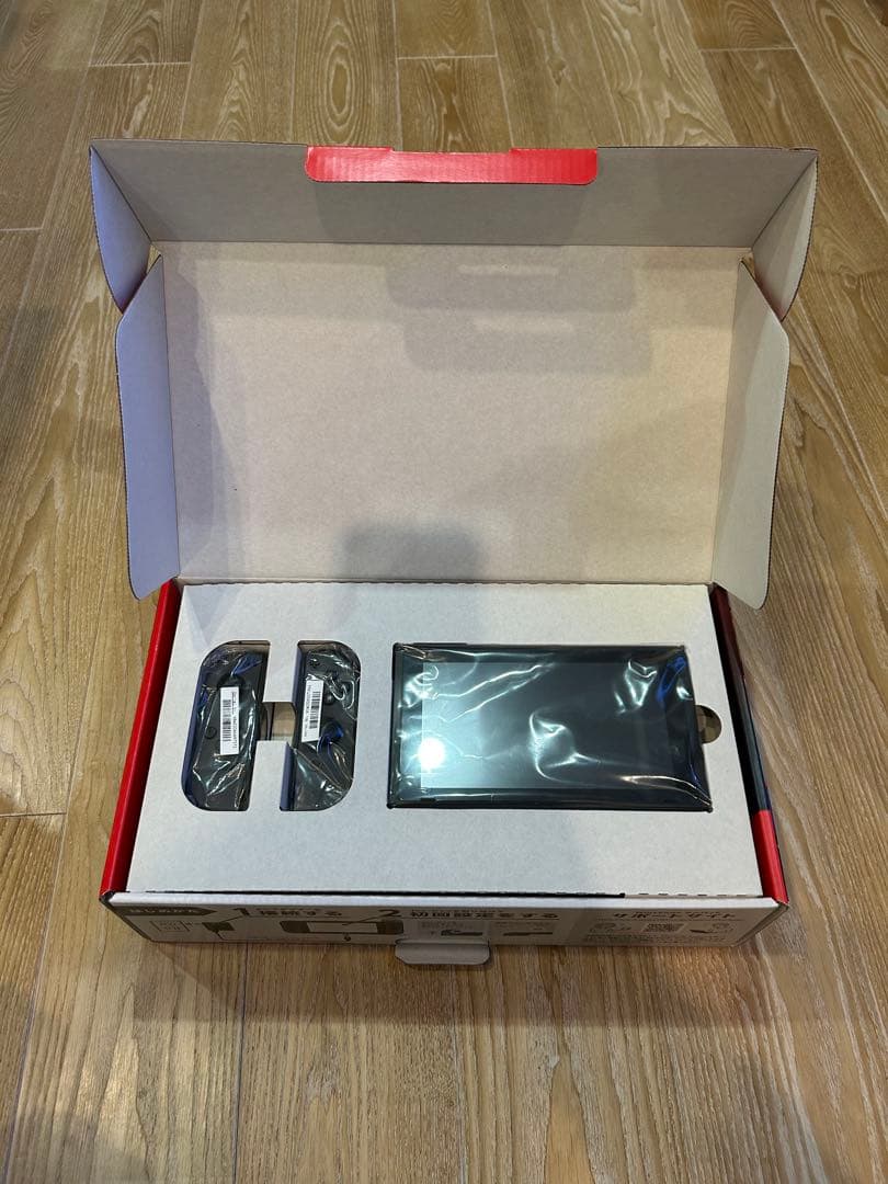 Nintendo Switch グレー 本体　コントローラー不良有
