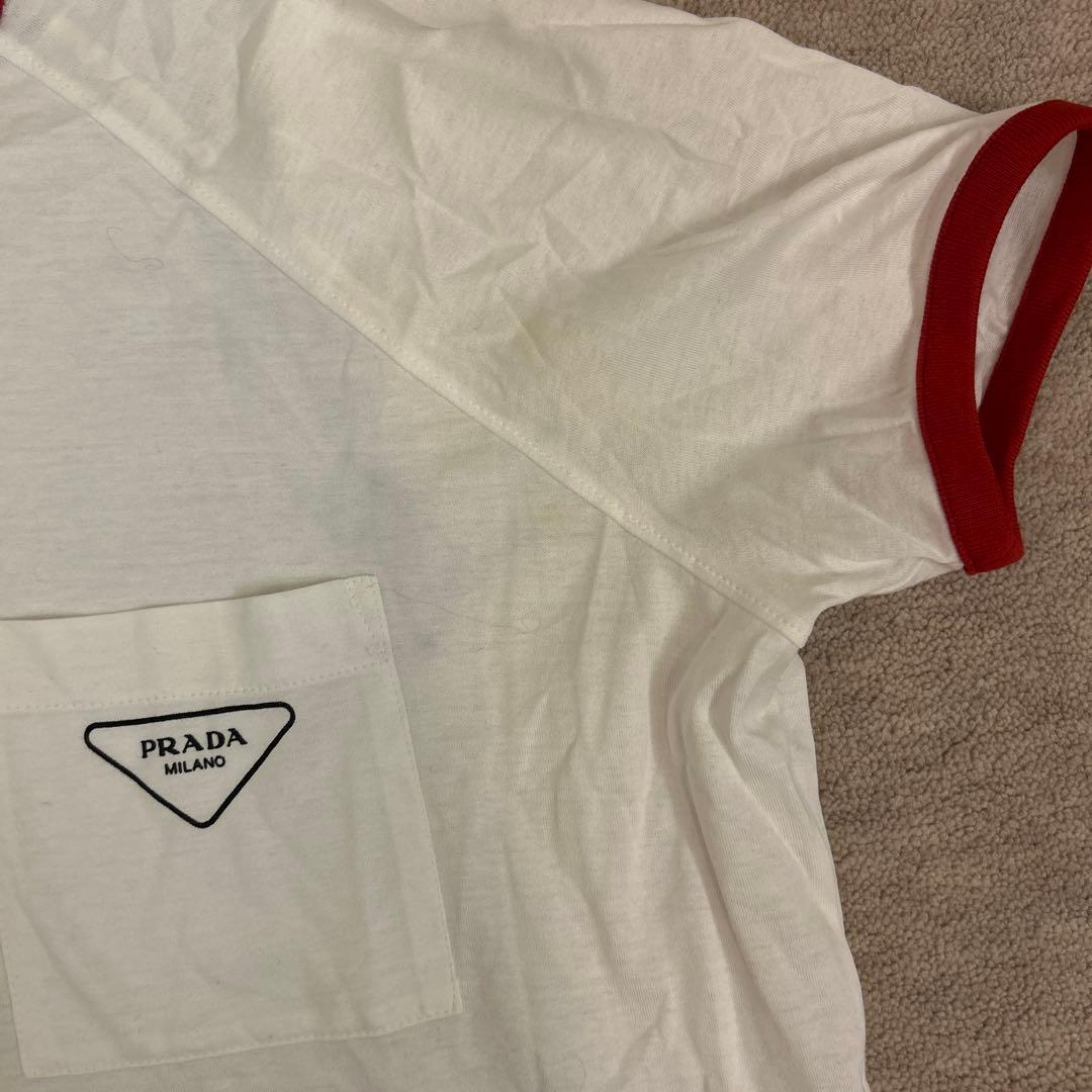 ぴ*ん様 PRADA ホワイト Tシャツ 半袖 ポケット付き