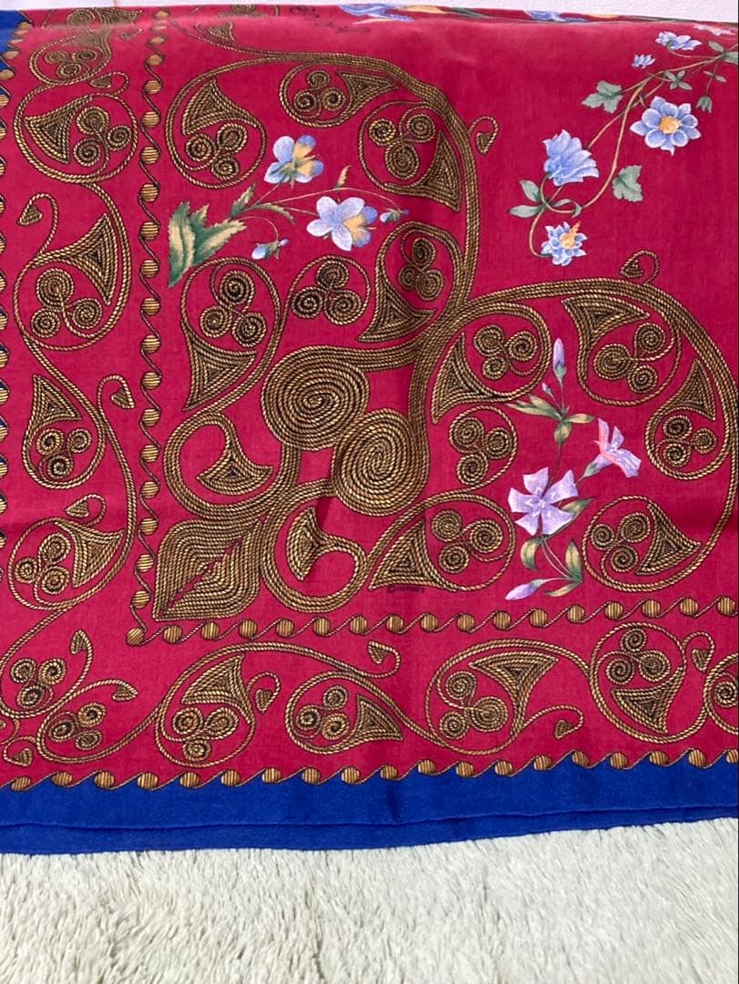 【美品】HERMES 花柄 カミシヤシルク 140 ショールストール エルメス